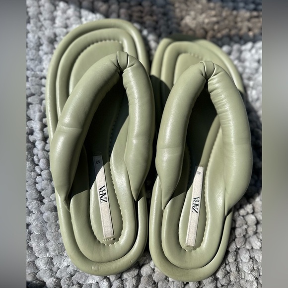 Zara Quilted Sandals Olive - Picture 1 of 3